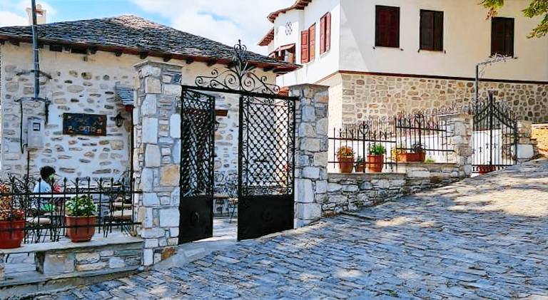 ΘΕΤΙΣ in South Pelion