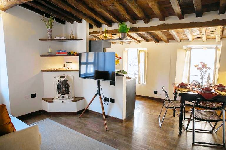 Fully equipped rental apartment | Next to Lucca Cathedral | City view | Pet-friendly — photo 5