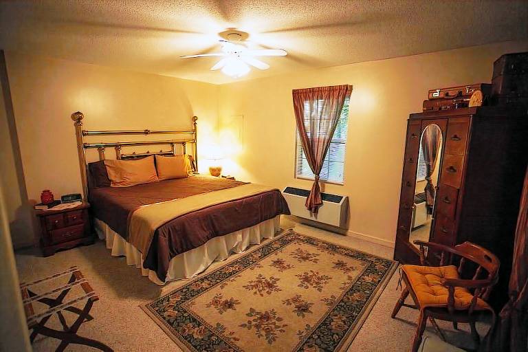 Bed and breakfast  Greeneville
