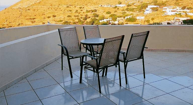 Rental apartment with terrace & jacuzzi — photo 3