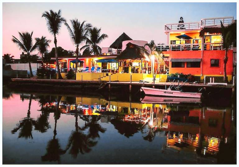 Villa Barra de Navidad