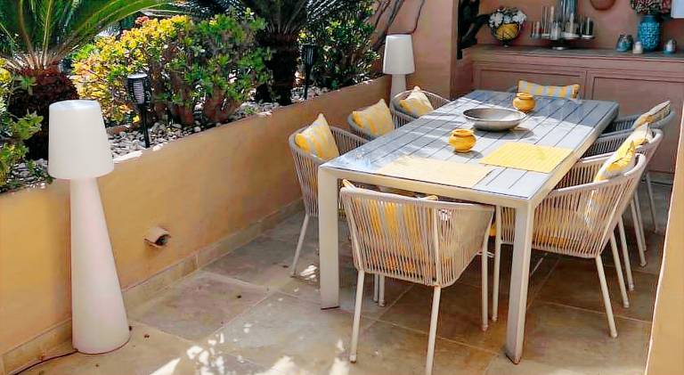 Holiday apartment with pool — photo 5