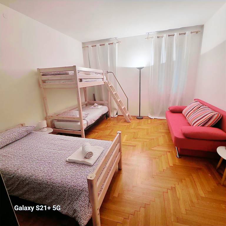 Apartment with 3 rooms for 12 persons — photo 2
