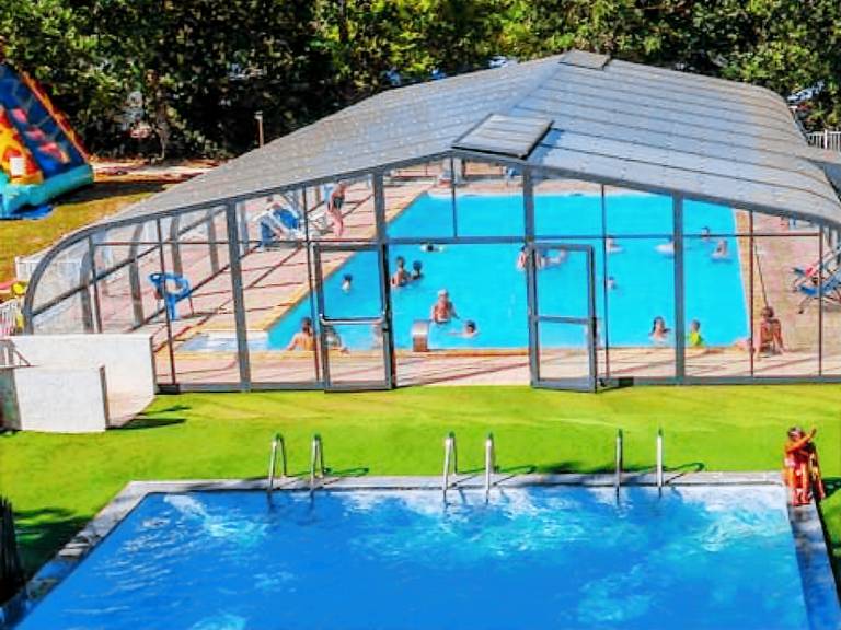 Child-friendly mobile home with heated pool & terrace | Dogs allowed — photo 2