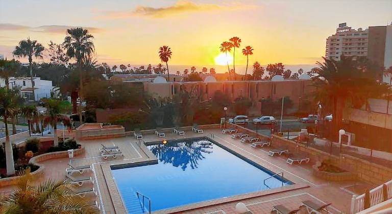 Apartment with pool | Close to the beach | Dogs allowed in Adeje