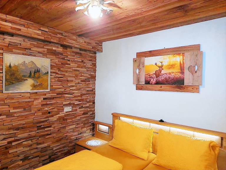 Apartment with grill, garden & terrace | Mountain view — photo 4