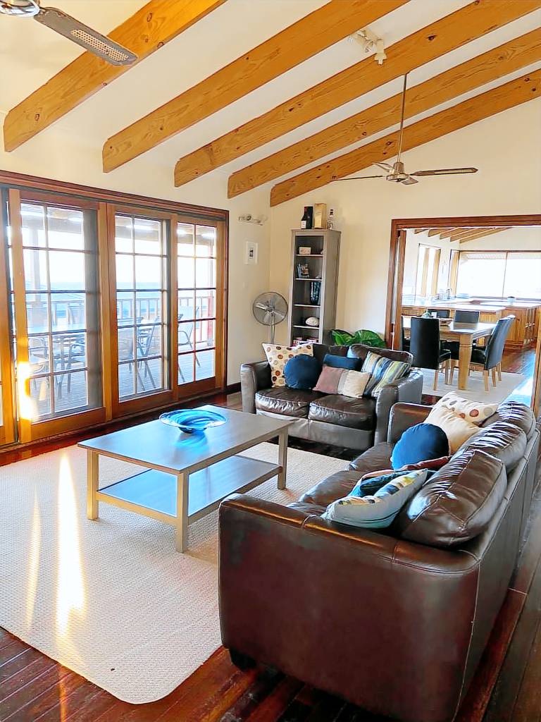 House Esperance