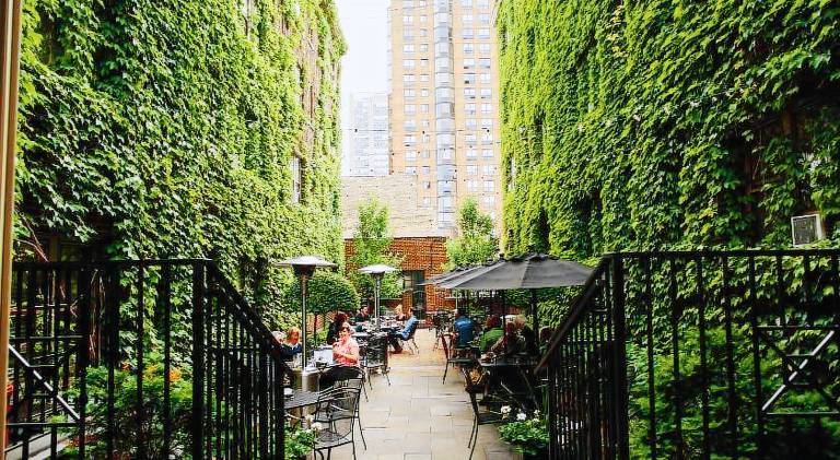 The Plaza Hotel and Residences — photo 4