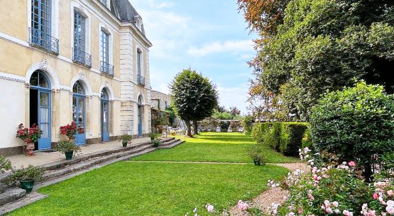 Holiday apartment with garden, barbeque & terrace — photo 3