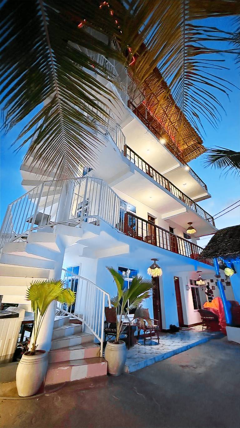 Zanz bay hotel — photo 3