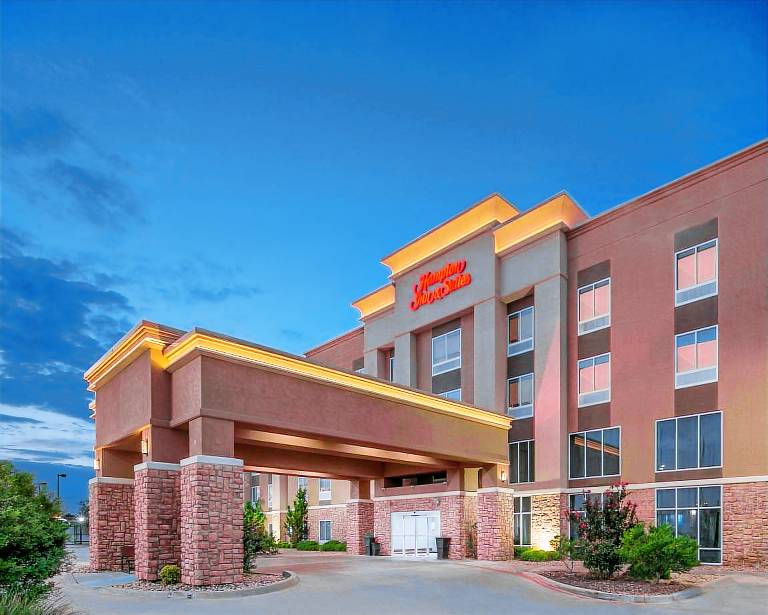 Hampton Inn & Suites Lubbock Southwest — photo 2