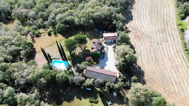Fully equipped big house with BBQ | Garden view | Dogs allowed — photo 2