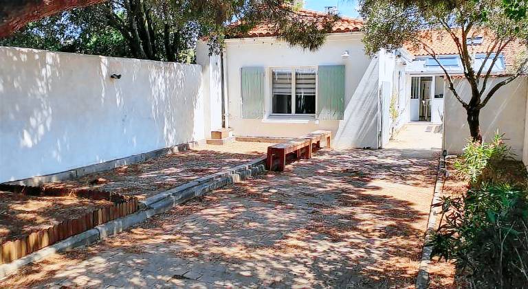 Ample villa | Pets allowed — photo 4