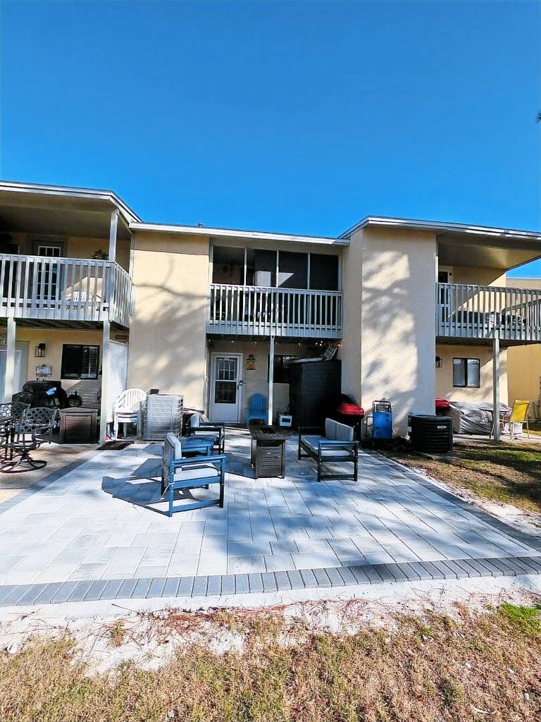 Vacation home with barbecue & private pool | Sea view — photo 2