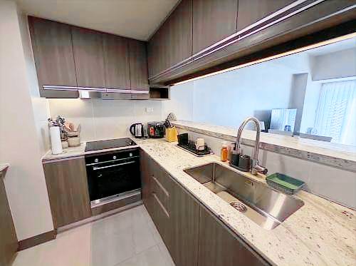 Serviced apartment with terrace — photo 4
