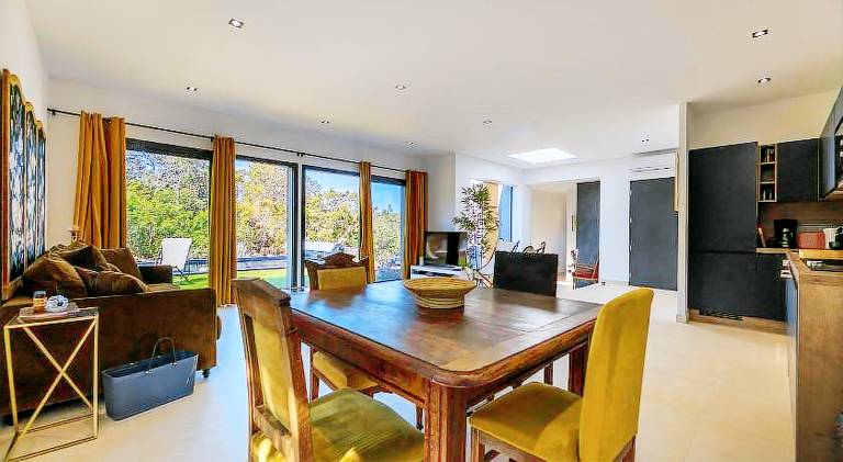 Child-friendly spacious villa with yard, pool & terrace | Dogs allowed — photo 2