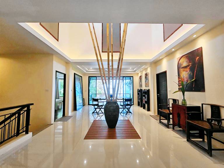 Beachfront Villa Rawai — photo 5