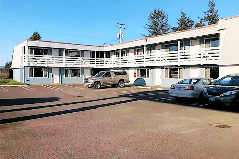 Travelodge by Wyndham Florence in Florence, OR
