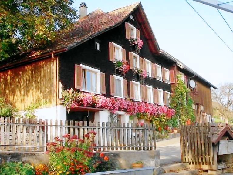Bondegård  Eschen