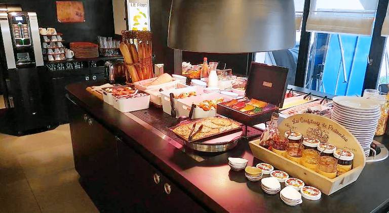 Campanile Montbeliard Sochaux Hotel — photo 2