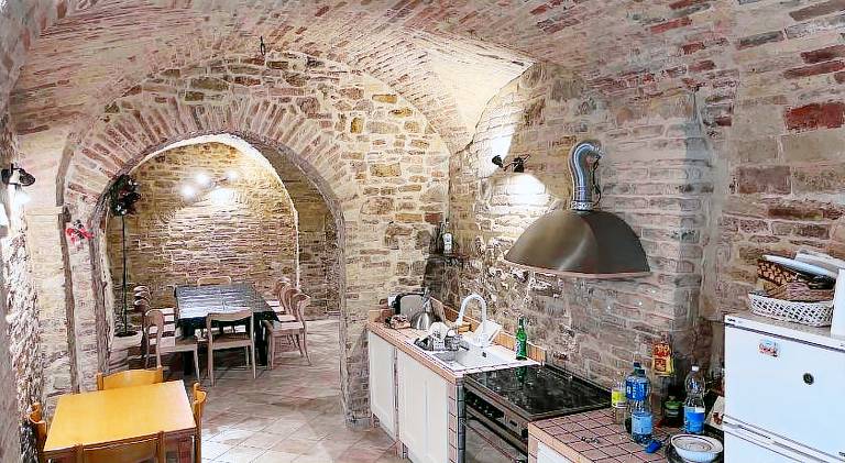 Apartment with 2 rooms for 7 persons in Silvi