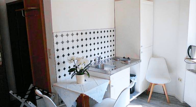 Metzgerei und Pension Wolz