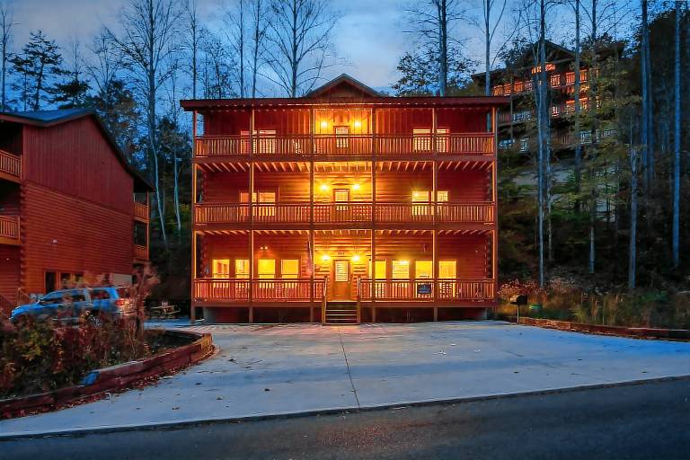 Cabin Pigeon Forge