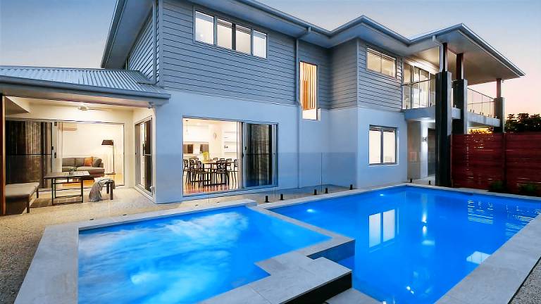 House  Coolum Beach