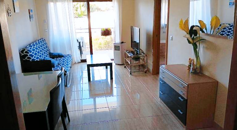 Fully equipped pleasant apartment with private pool & terrace | Close to the beach | Pets allowed — photo 2
