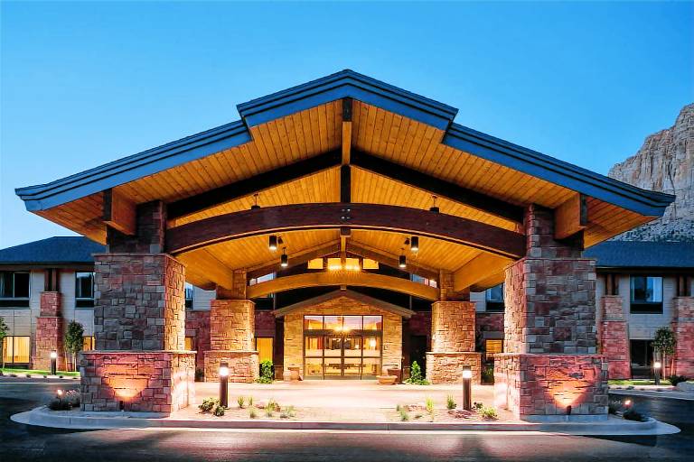Hampton Inn & Suites Springdale/Zion National Park in Springdale, UT