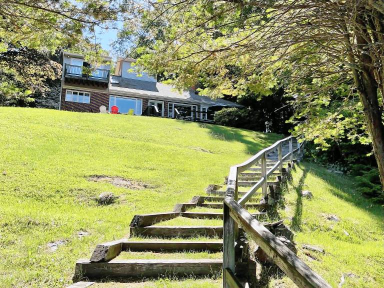 House  Brookfield