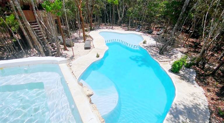 Aldea Maya-Ha Cabanas con cenotes in Bacalar