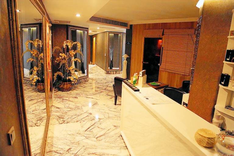 ARMIS HOTEL — photo 5