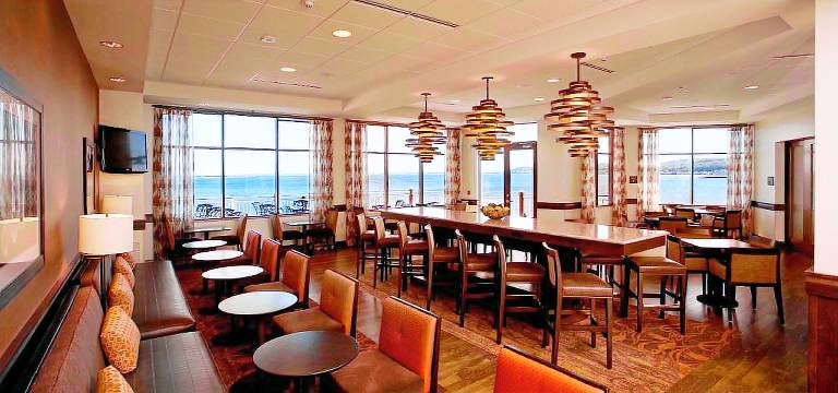Hampton Inn Marquette/Waterfront — photo 2