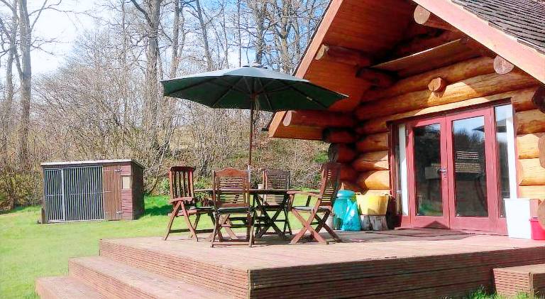 Lyne view, log cabin — photo 3