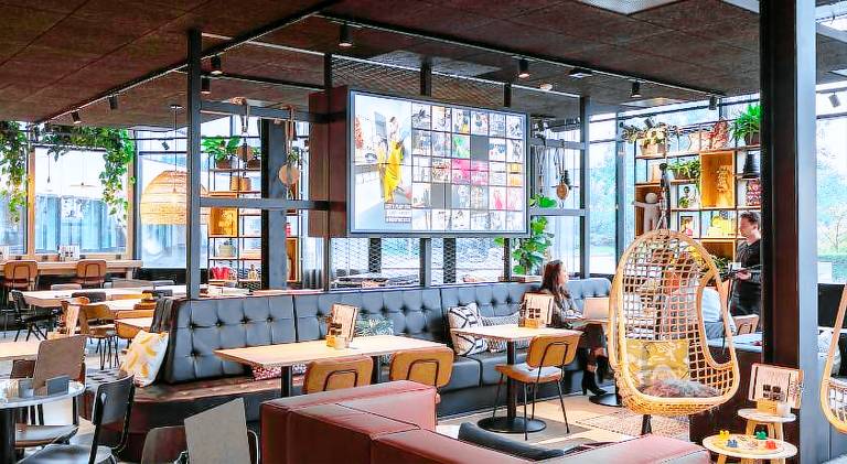 Moxy Amsterdam Schiphol Airport — photo 2