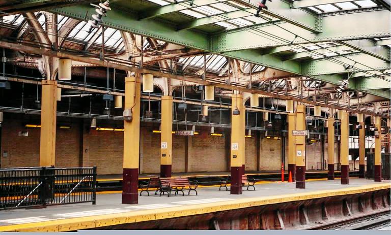 Cozy Winter 2BR 8 Min to Penn St 30 Min To NYC