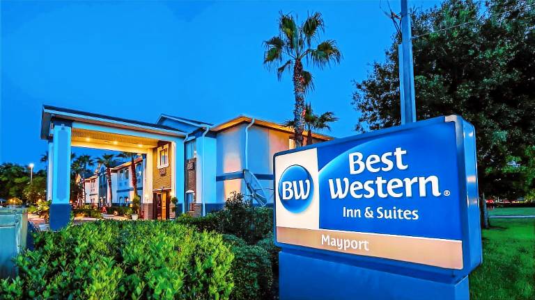 Best Western Mayport Inn & Suites in Atlantic Beach, FL