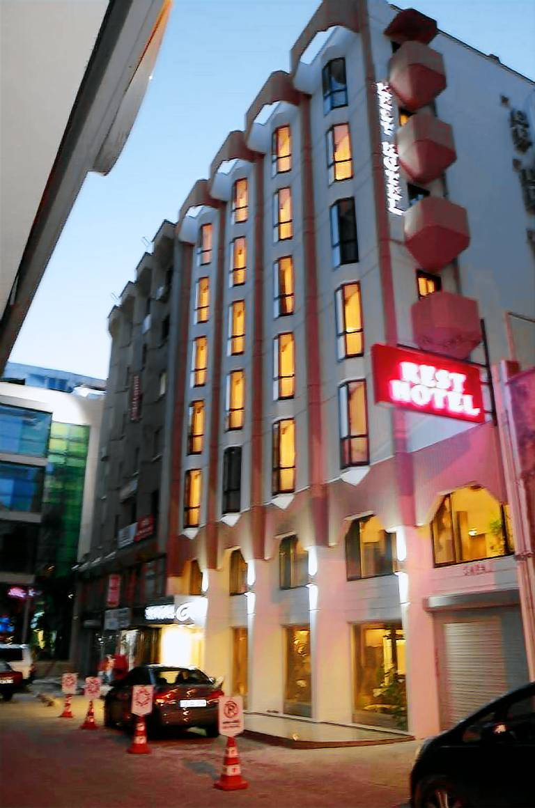 Rest Hotel — photo 3