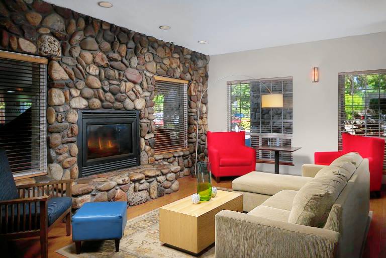Country Inn & Suites by Radisson, Portland International Airport, OR — photo 2