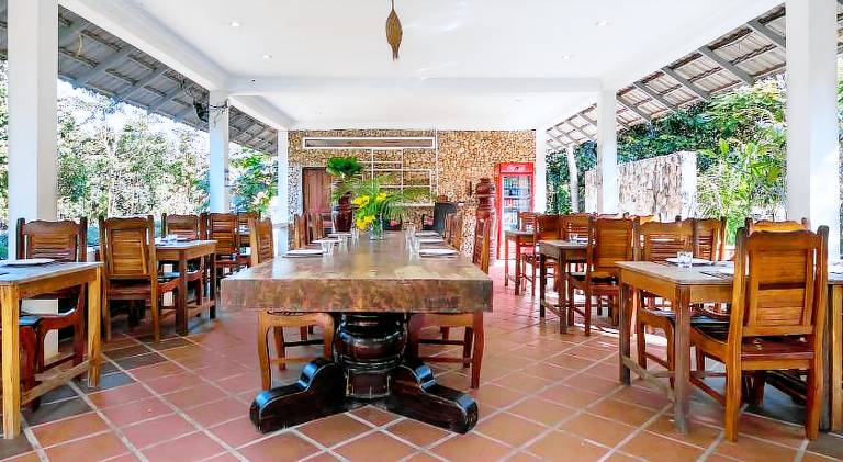 Lovely bungalow with garden, jacuzzi & pool | Pet-friendly — photo 3