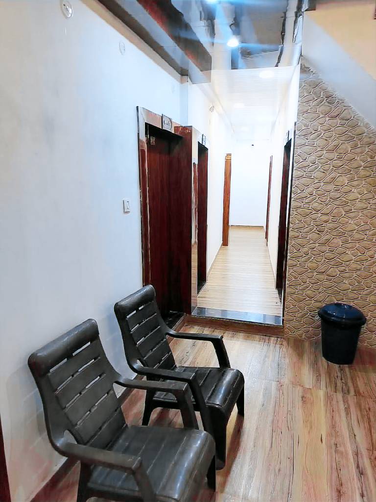 Holiday apartment with terrace — photo 4