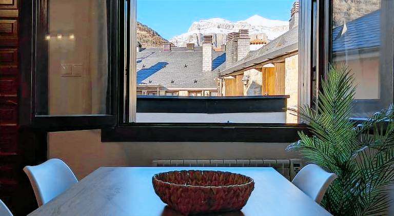 Holiday apartment with 2 rooms for 4 persons — photo 4