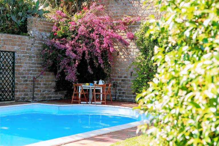 Family-friendly villa with yard, barbeque & private pool | Panoramic view | Dogs allowed — photo 2