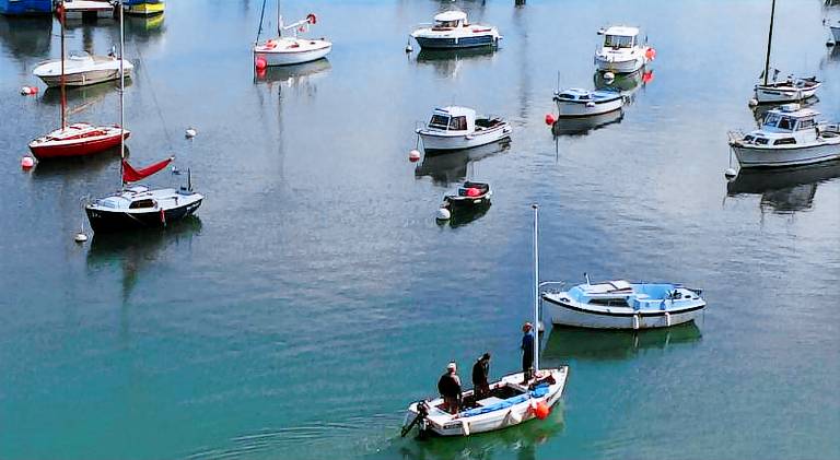 Serviced apartment for 4 persons in Douarnenez