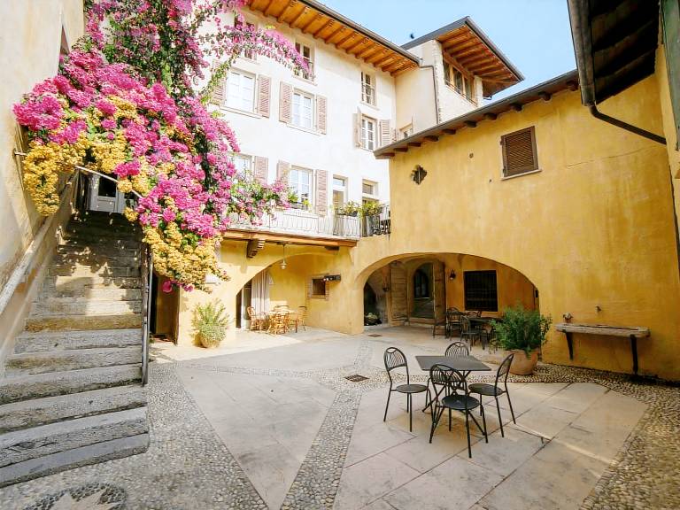 Holiday apartment with pool, grill & garden | Beach nearby | Pets allowed — photo 3