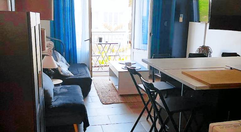 Apartment with 1 room for 5 persons — photo 2