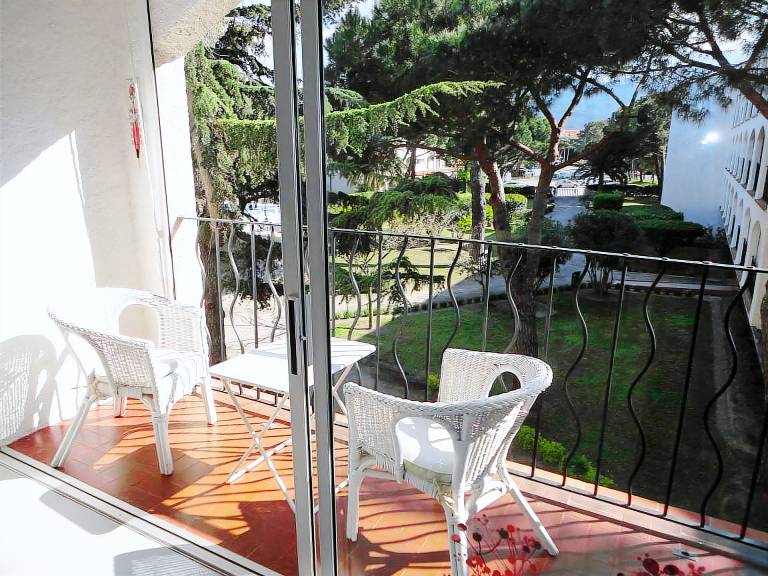 Rental apartment with pool — photo 3