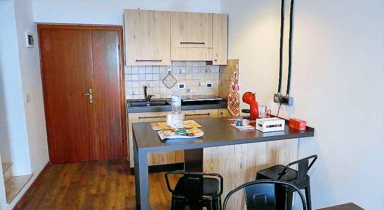 Apartment with 1 room for 4 persons — photo 4