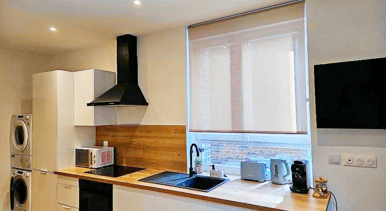Holiday apartment with patio & garden — photo 4